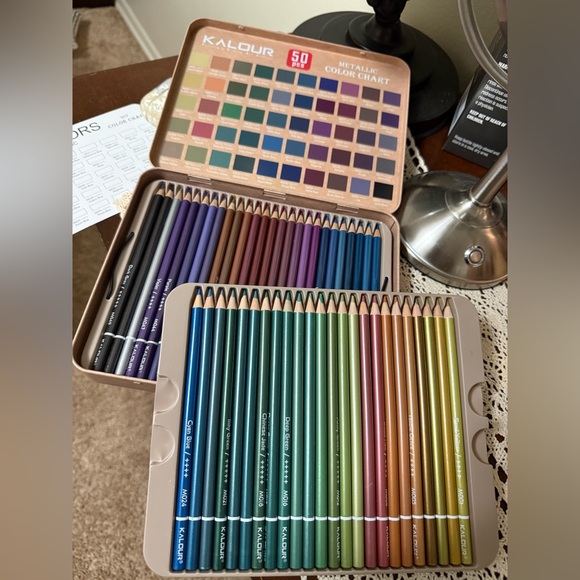 Kalour 50-Piece Metallic Colored Pencil Set - Picture 3 of 5